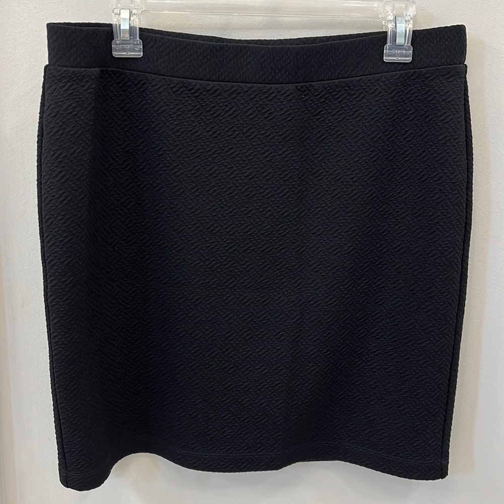 LOFT Petite Black Pull On Stretch Skirt LP Basketweave Pattern Workwear Office